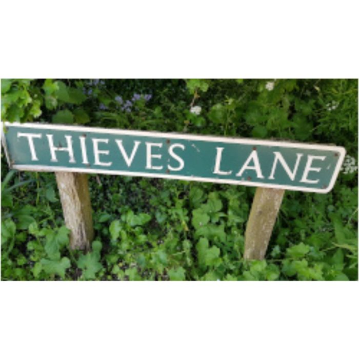 Who were the Thieves of Tuttington?